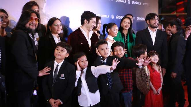 Potret Mewah Red Carpet Gala Premier Film Gundala