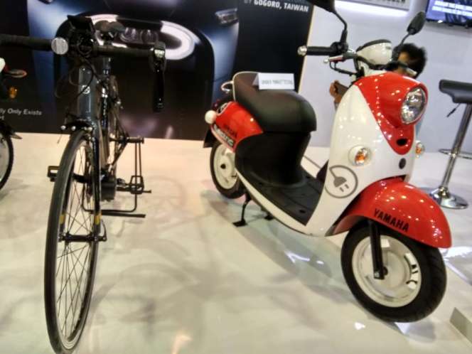 Deretan Mobil dan Motor listrik Imut Nan-Keren di IEMS 2019