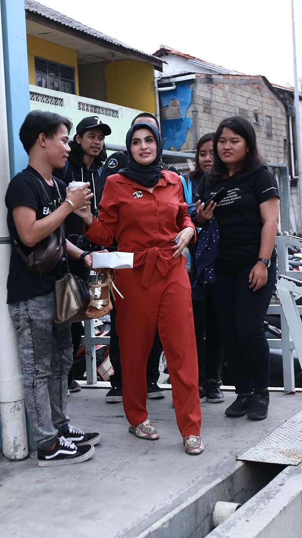 Heboh Unggahan Asha Shara Lepas Hijab, Ini Penjelasannya