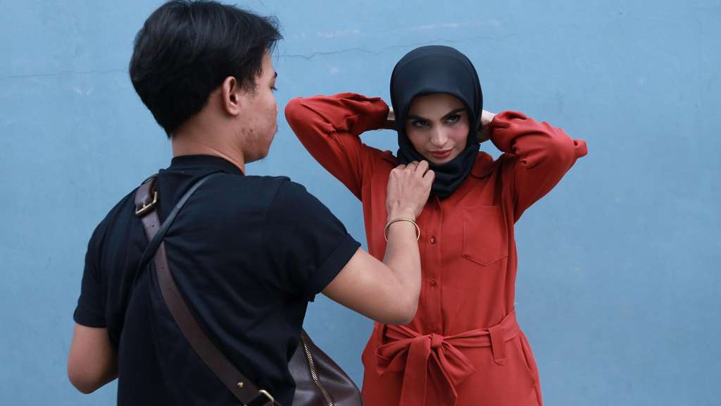 Heboh Unggahan Asha Shara Lepas Hijab, Ini Penjelasannya