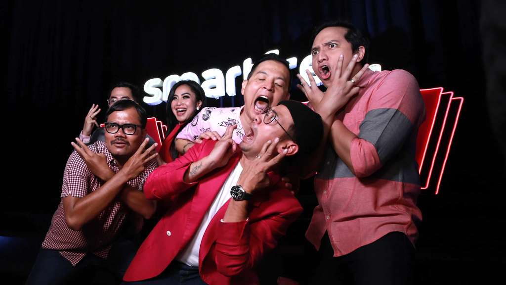 Jurus Ciamik Smartfren Agar Pelanggan Tetap Lengket 
