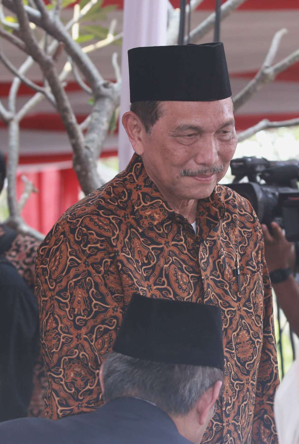 Deretan Artis dan Tokoh Politik di Pemakaman BJ Habibie