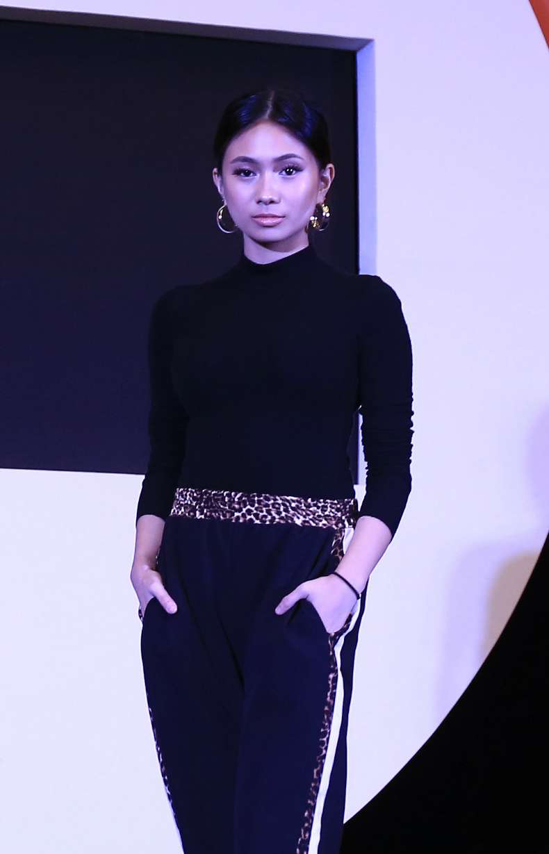 Konser Skala Internasional, Smartfren Hadirkan Niki Zefanya
