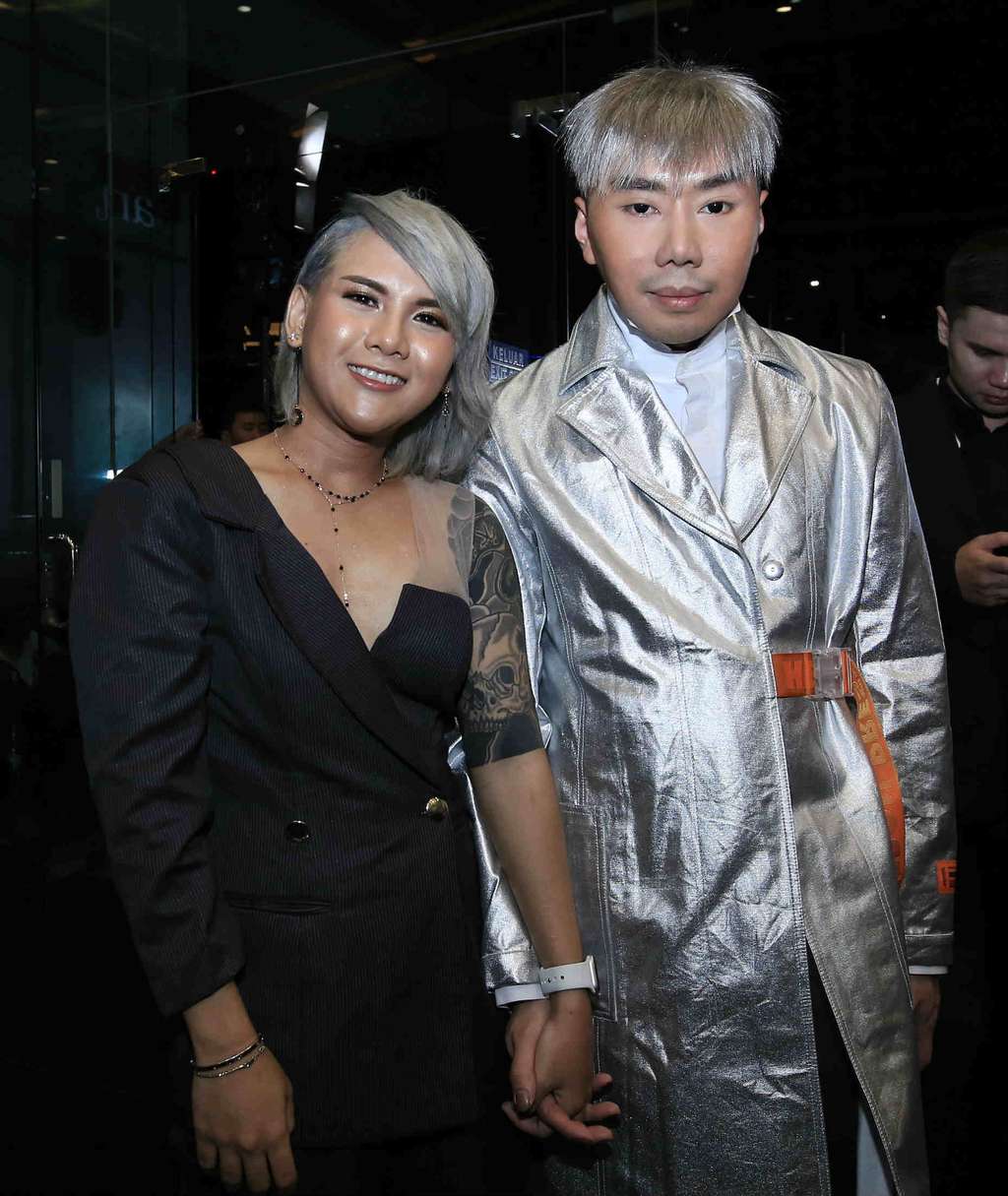 Gandeng Roy Kiyoshi, Evelyn Kabur Lihat Aming