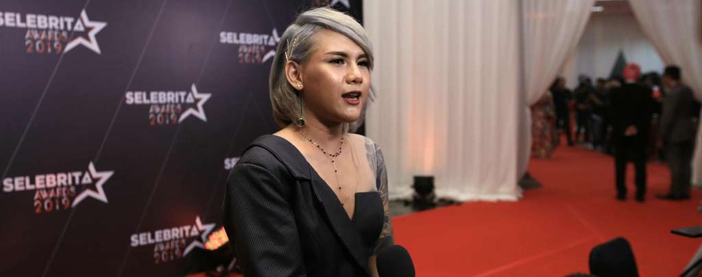 Gandeng Roy Kiyoshi, Evelyn Kabur Lihat Aming