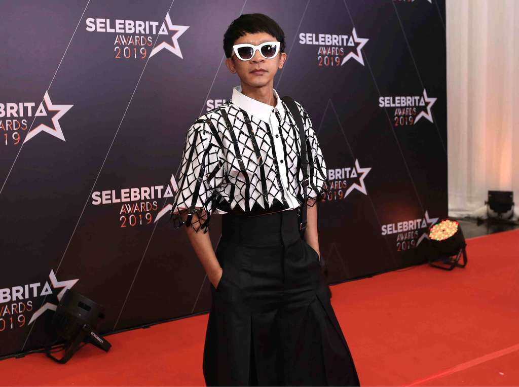 Gandeng Roy Kiyoshi, Evelyn Kabur Lihat Aming