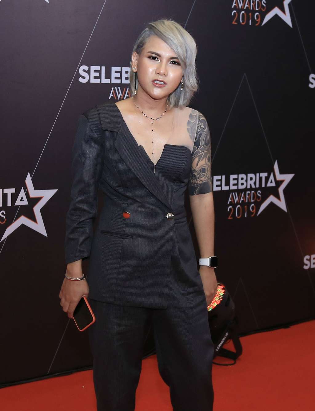 Gandeng Roy Kiyoshi, Evelyn Kabur Lihat Aming