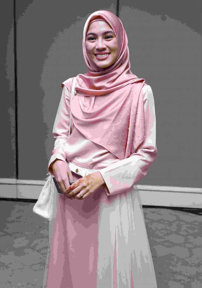 Cantiknya Paripurna, Penampilan Memikat Geng Seleb Berhijab