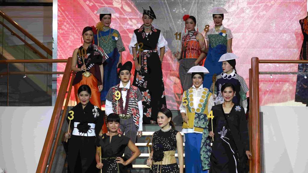 Tampil Kekinian dengan Balutan Batik Marunda