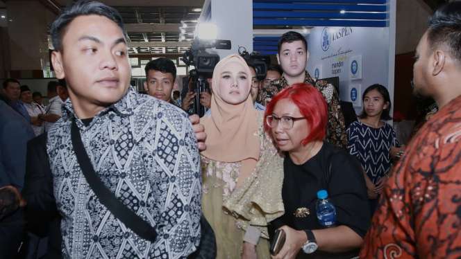 Dilantik Jadi DPR, Ini Pesan Ahmad Dhani untuk Mulan Jameela