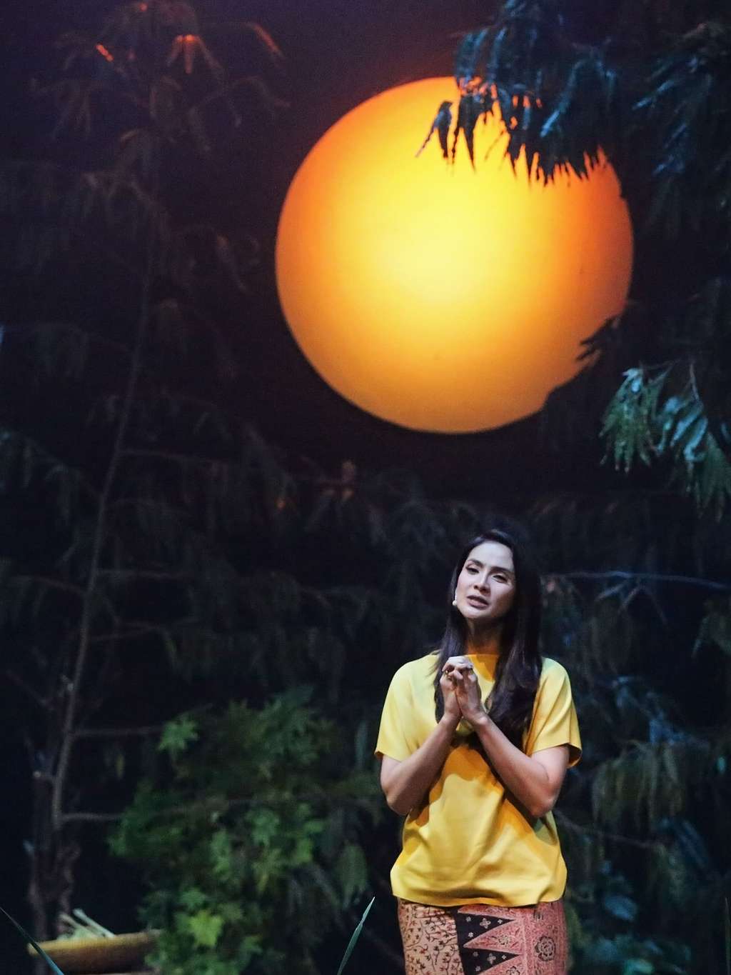Maudy Koesnaedi dan Kisah Orang Rimba