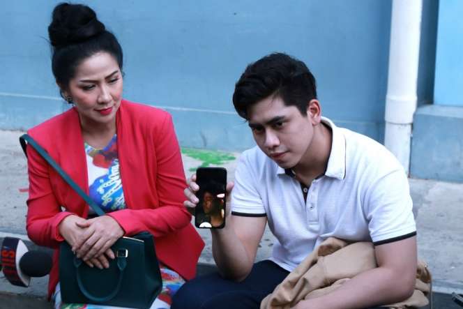 Anaknya Dianiaya, Venna Melinda Ngomel Sampai Nangis Histeris