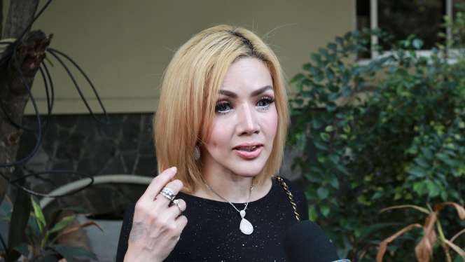 Ketahuan Jam Tangannya Palsu, Barbie Kumalasari Malu