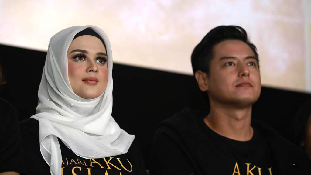 Roger Danuarta Mengubah Hidup Cut Meyriska