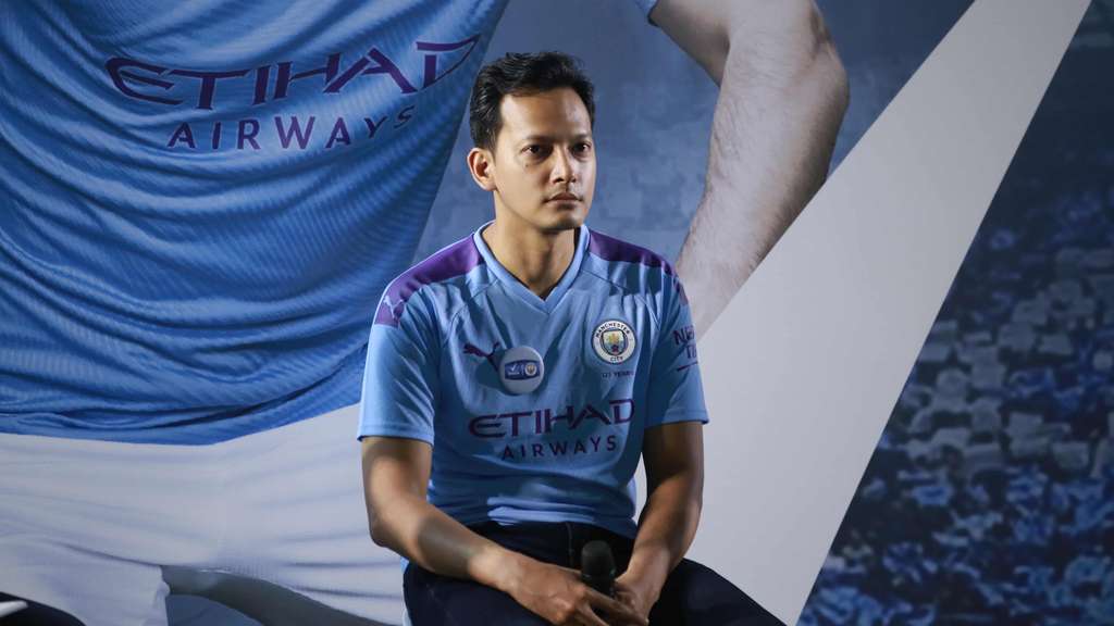 Reaksi Fedi Nuril Saat Beda Pilihan Tim Sepakbola dengan Anak