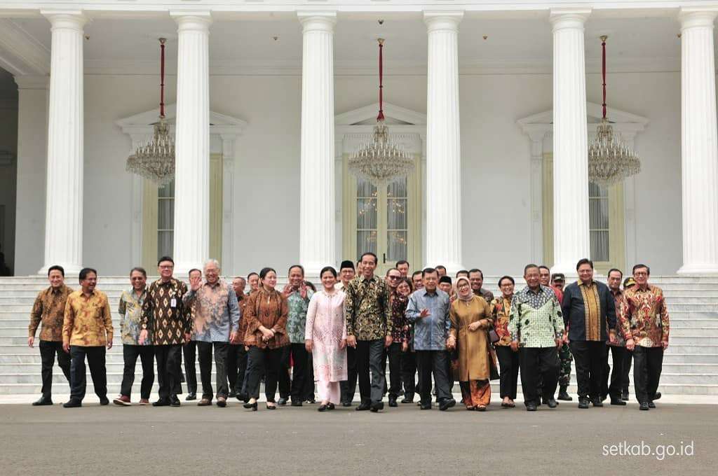 Potret Terakhir Jokowi-JK Bersama Menteri Kabinet Kerja