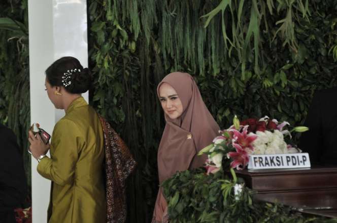 Penampilan Cantik Nan Anggun 8 Srikandi di Pelantikan Presiden