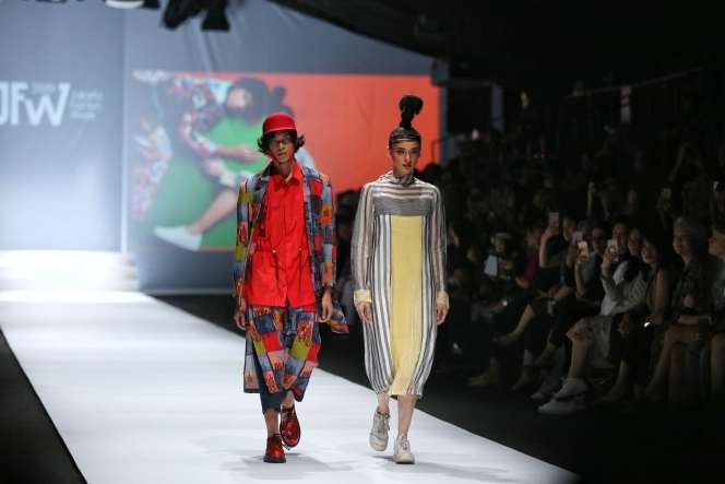 Melihat Tren Mode di Jakarta Fashion Week 2020
