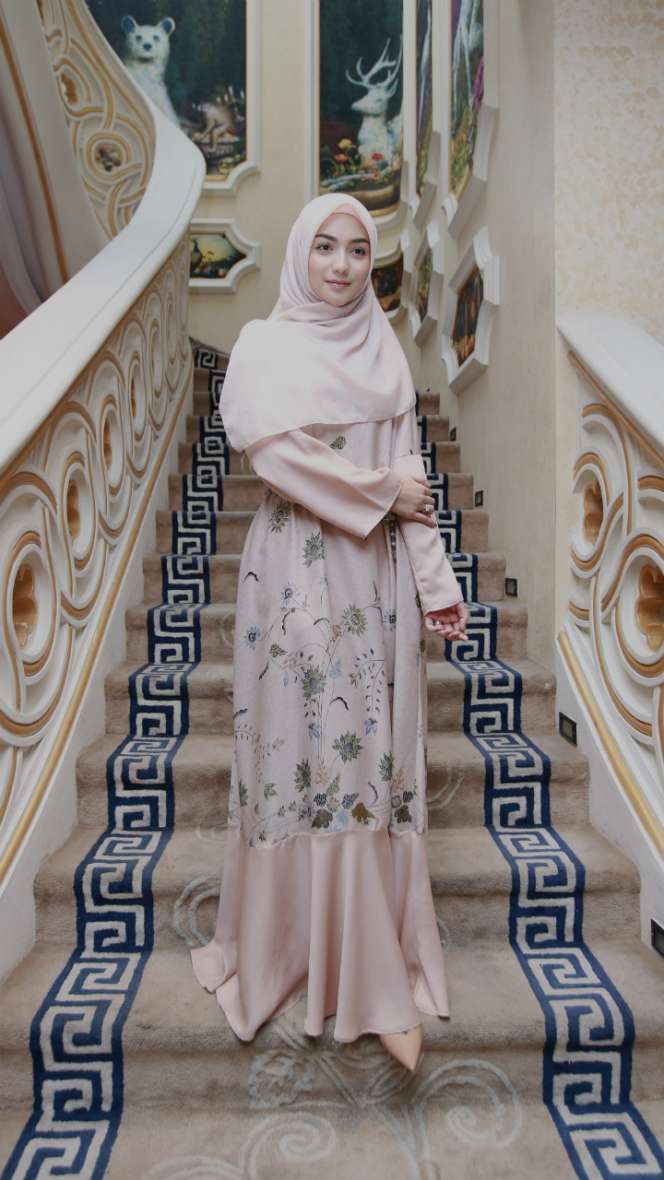 Gaya Hijab Simpel Citra Kirana