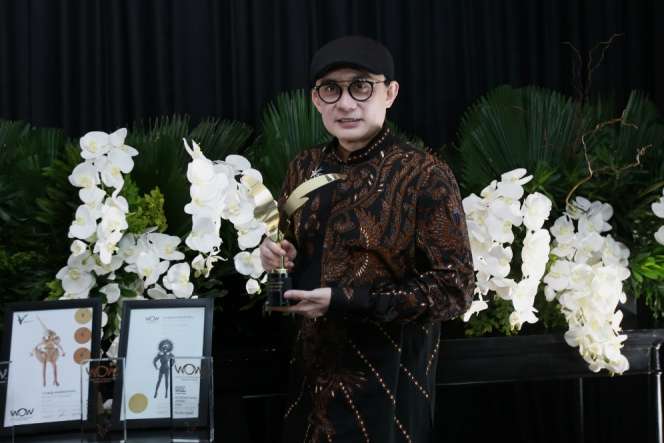 Desainer Rinaldy Yunardi Pamit?