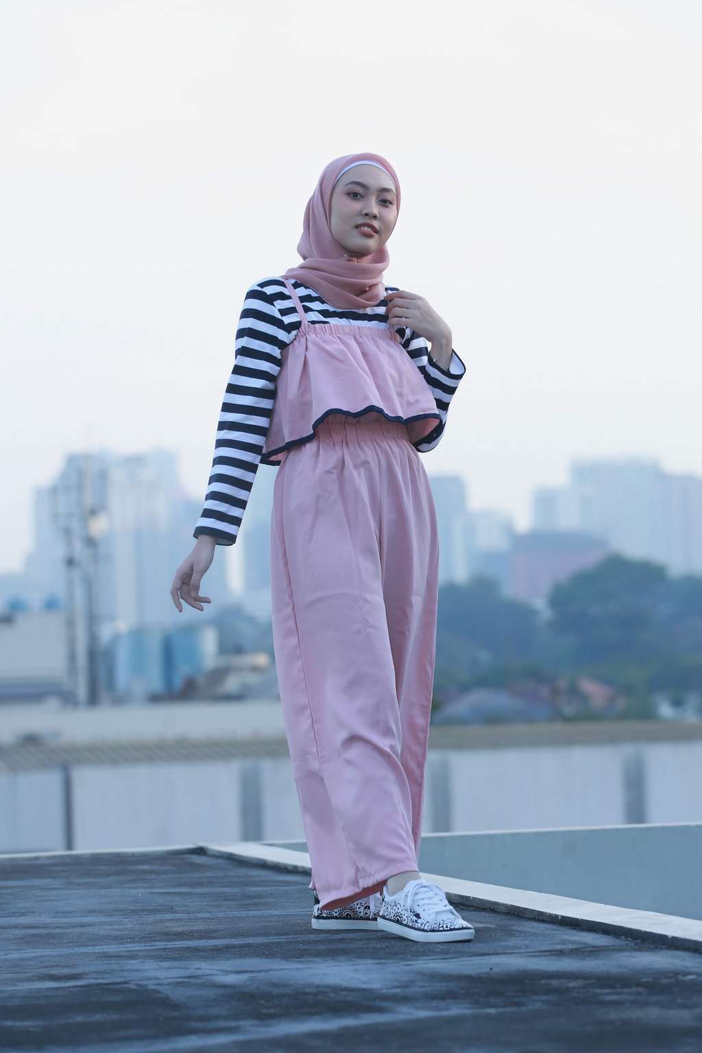 HOTD of The Month, Outfit Stylish dengan Low Budget