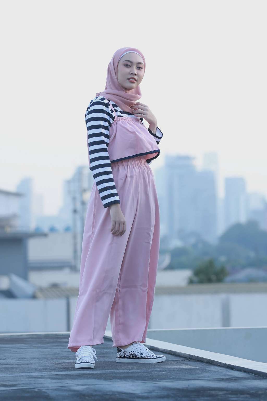 HOTD of The Month, Outfit Stylish dengan Low Budget