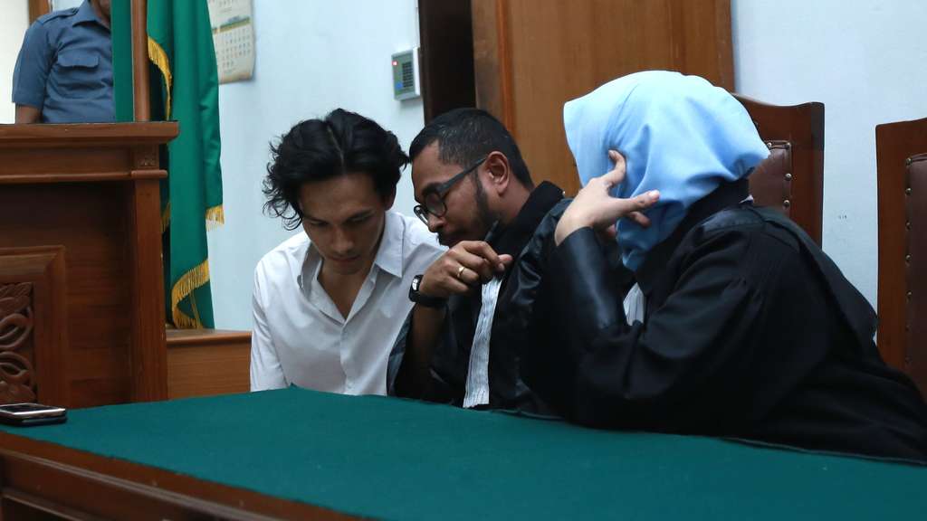 Jefri Nichol Divonis Rehabilitasi 7 Bulan