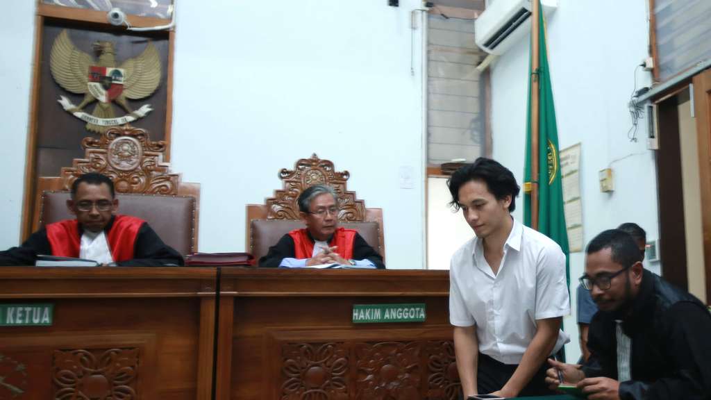 Jefri Nichol Divonis Rehabilitasi 7 Bulan