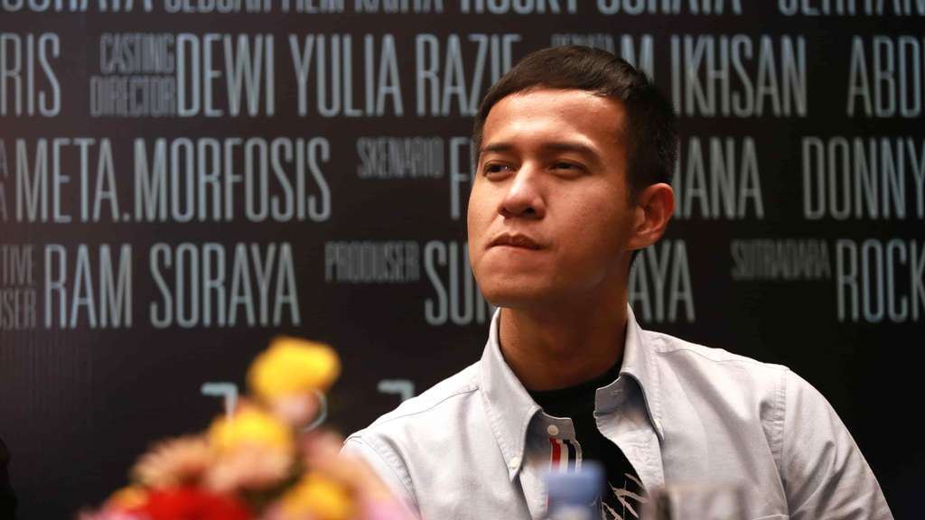 Herjunot Kesurupan Saat Jeritan Malam