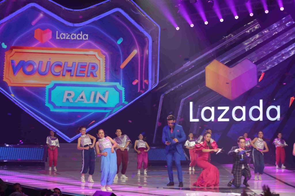 Keseruan Deretan Musisi Papan Atas di Konser Lazada Super Show