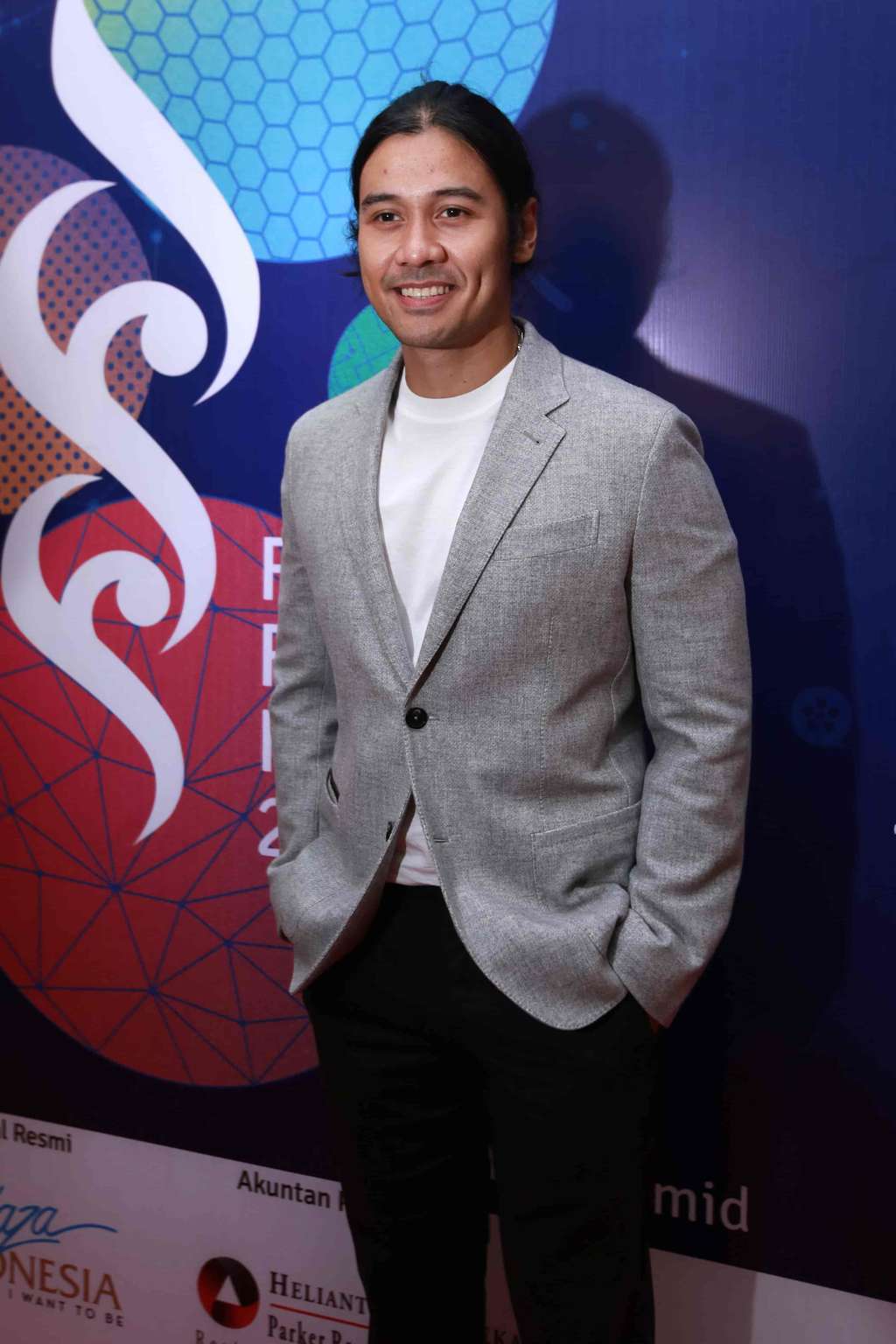 Deretan Busana Artis di Red Carpet Malam Nominasi FFI 2019