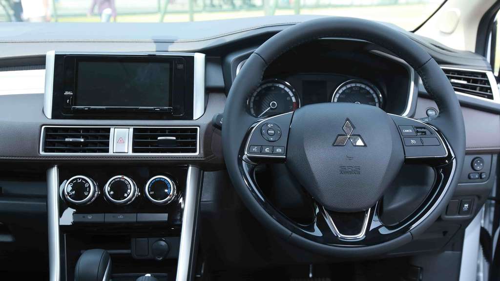Mitsubishi Xpander Cross, Bukan Sekadar MPV Dibikin Jangkung