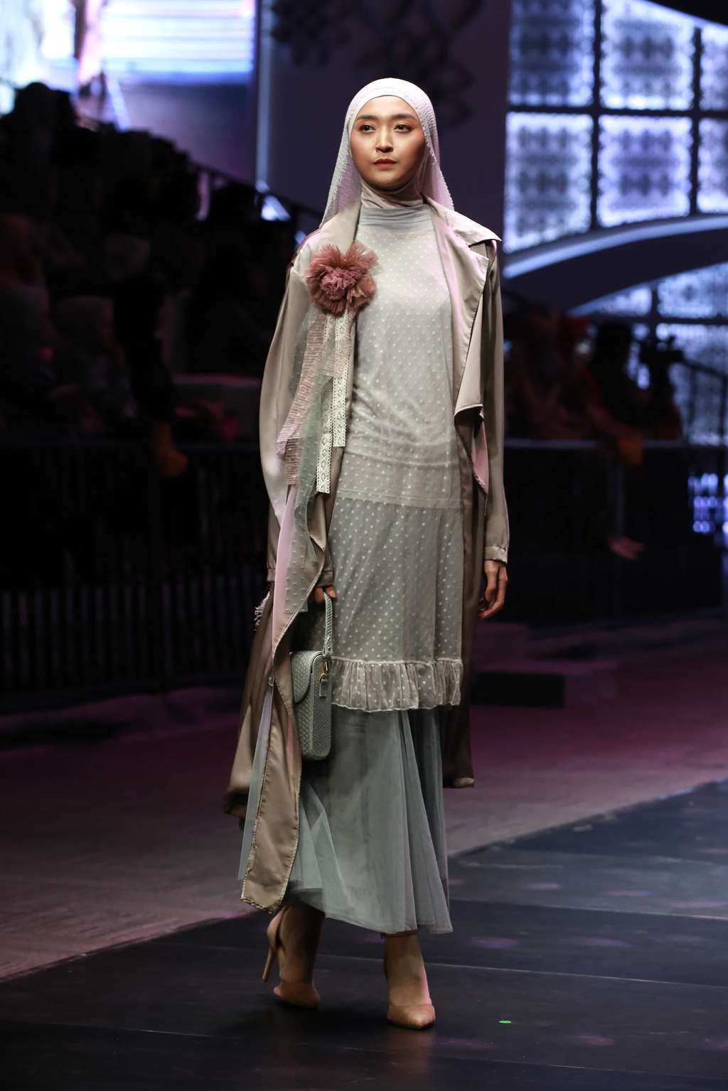 La Belle, Busana Muslimah Elegan Karya Medina Zein