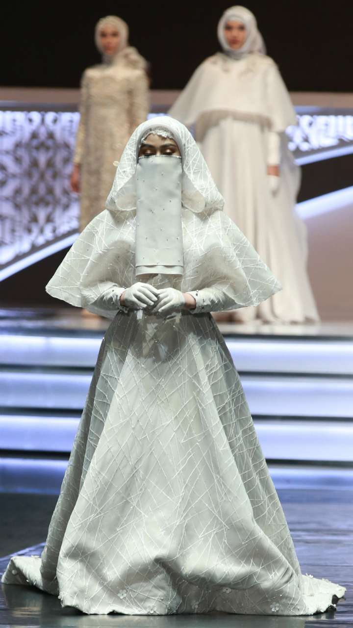 Cantik nan Teduh, Inspirasi Gaun Pengantin Bercadar