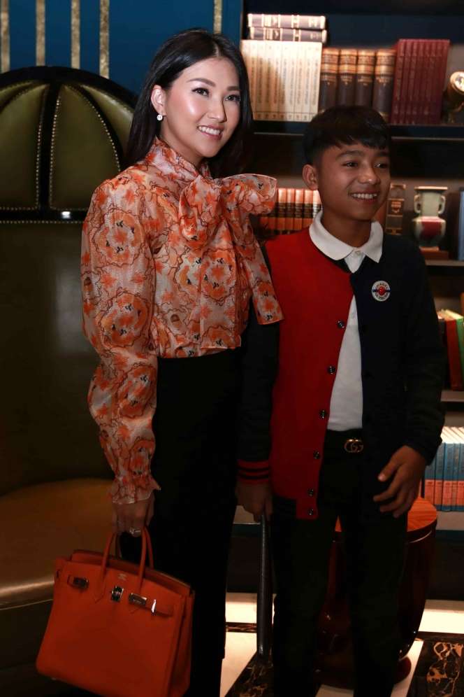 Bikin Pilu, Ini Alasan Sarwendah Beri ASI ke Betrand Peto