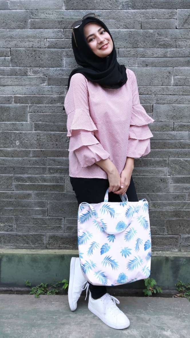 Tampil Kece dengan Printed Bag Kekinian