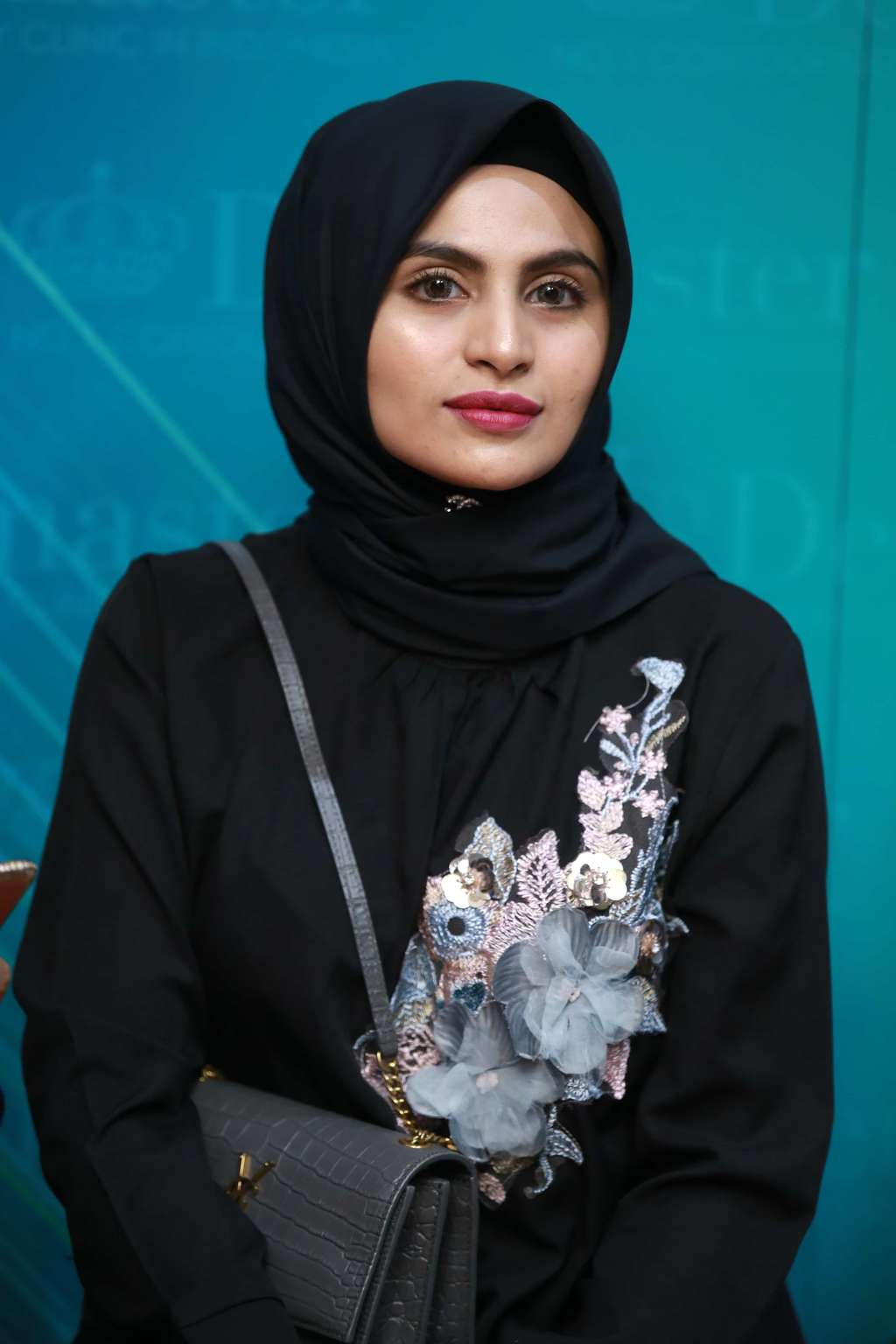 Asha Shara Mulai Geluti Bisnis Hijab
