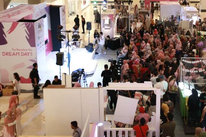 Foto Kemeriahan Hari Pembukaan Dream Day 2019