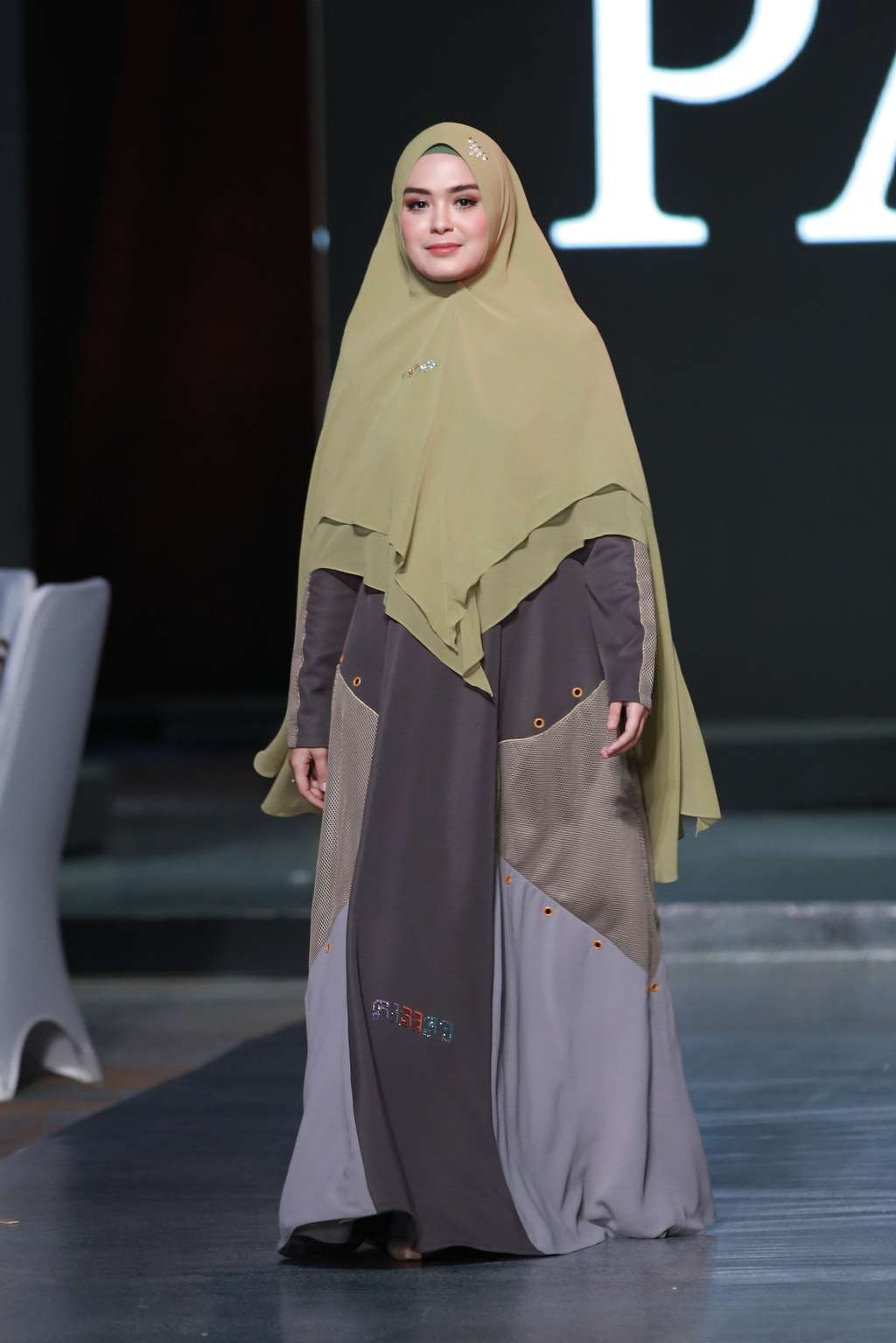 Gaya 8 Artis Berhijab Syar’i Si.Se.Sa, Cantiknya Bikin Teduh