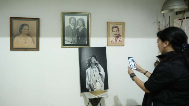 Mengenang Cantiknya Ria Irawan Lewat Foto Lawasnya