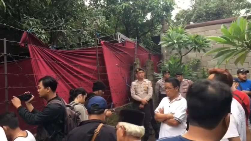 Makam Lina Mantan Istri Sule Dibongkar Polisi