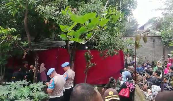Makam Lina Mantan Istri Sule Dibongkar Polisi