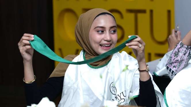 Serunya Belajar Makeup dan Hijab Mist Bareng Sariayu X Dream