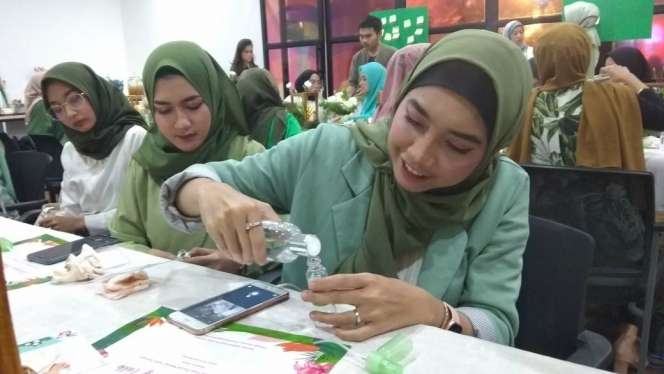 Serunya Belajar Makeup dan Hijab Mist Bareng Sariayu X Dream