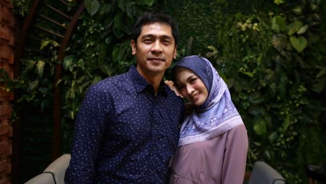 Hijab Etnik Lampung Besutan Donita