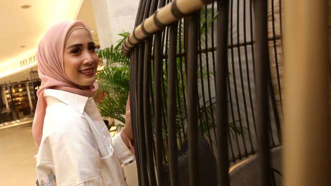Hijrah Fanny Fabriana dan Mimpi Bikin Brand Fashion Muslim