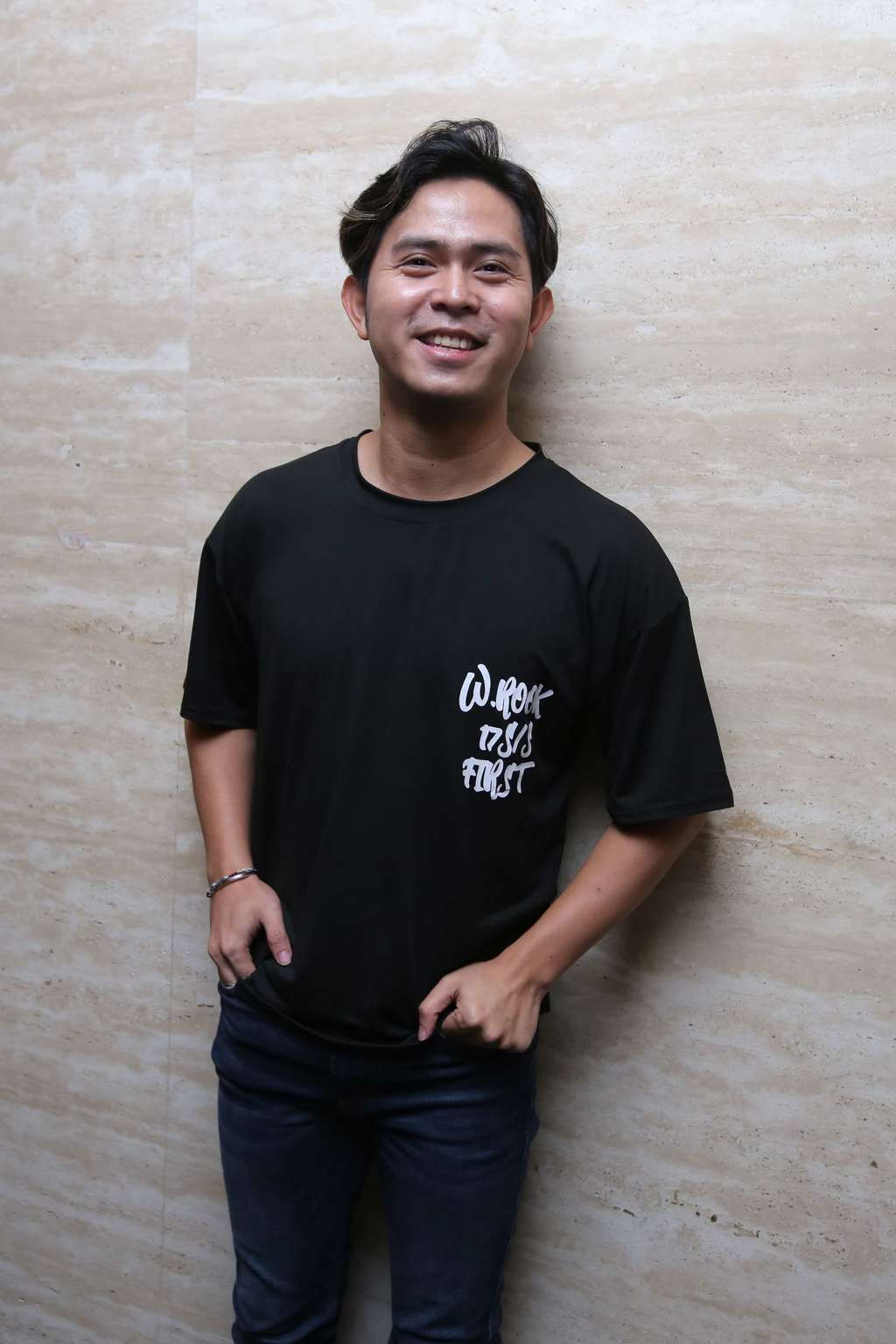 Cakra Khan Tak Pede Nyanyikan Lagu Sendiri