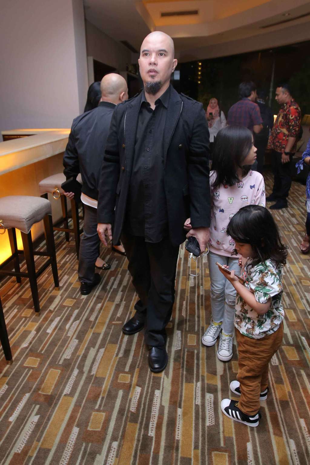 Ahmad Dhani Penasaran dengan Akting Al Ghazali