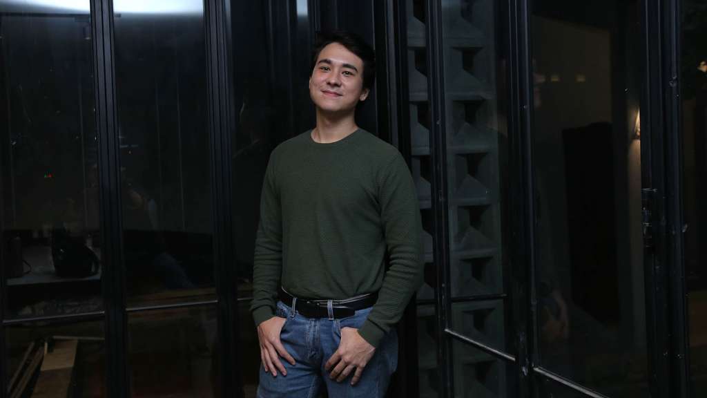 Alasan Jerome Kurnia Belum Siap Nikahi Carissa Perusset