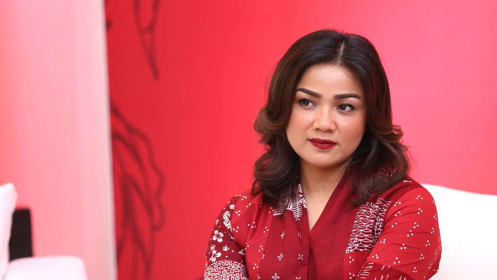 Nirina Zubir Didik Sang Anak Layaknya Seorang Atlet